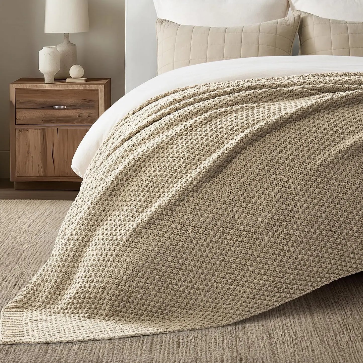 BETHEL Chenille Knit Blanket