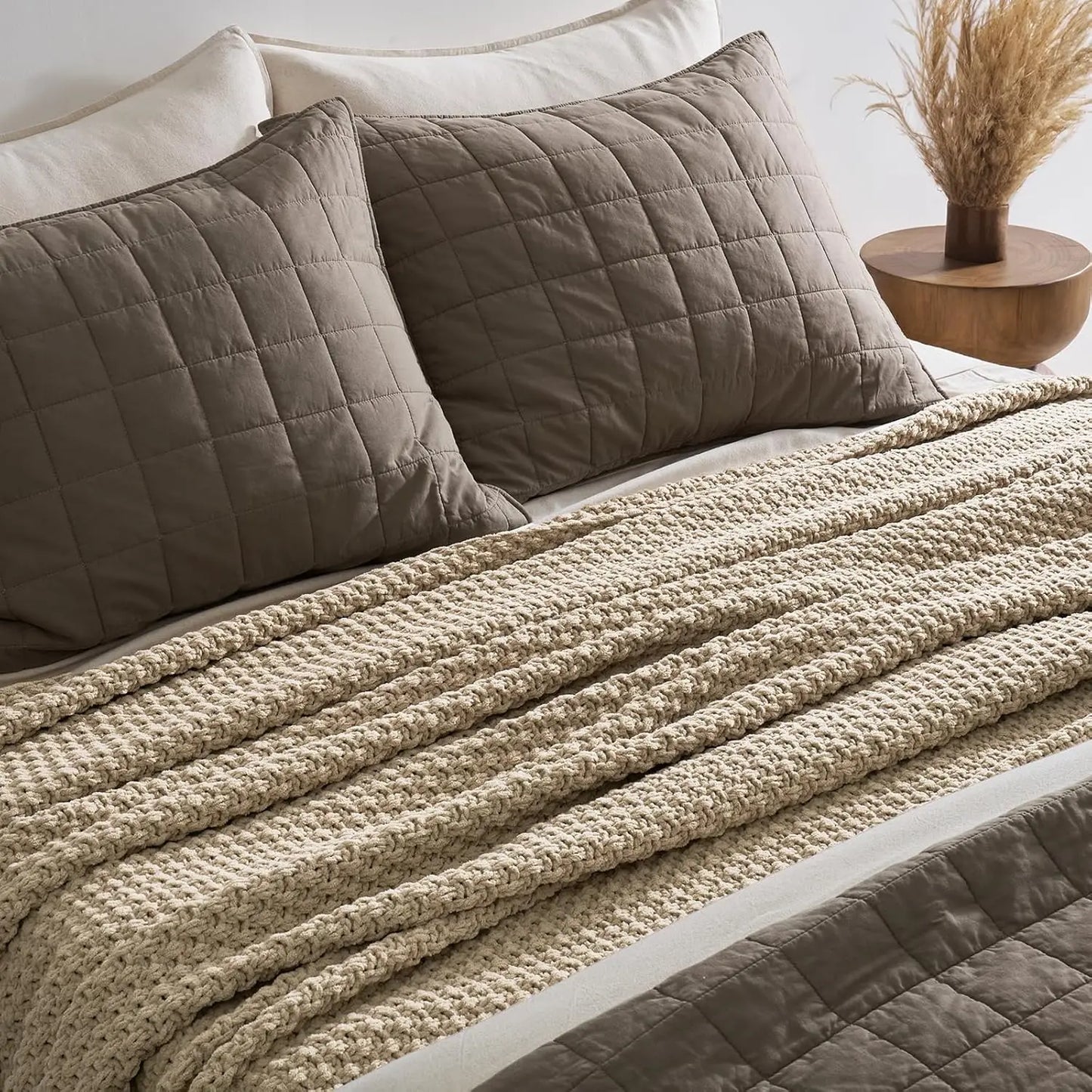 BETHEL Chenille Knit Blanket